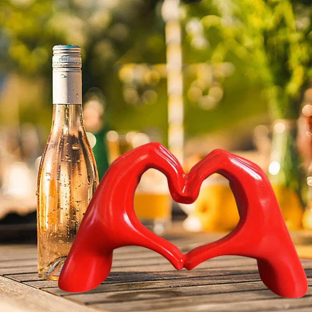 Minimalism Heart Gesture Sculpture Resin Abstract Hand Love Statue Figurine Home Living Room Desktop Decoration Accessories Minimalism Heart Gesture Sculpture Resin Abstract Hand Love Statue Figurine Home Living Room Desktop Decoration Accessories
