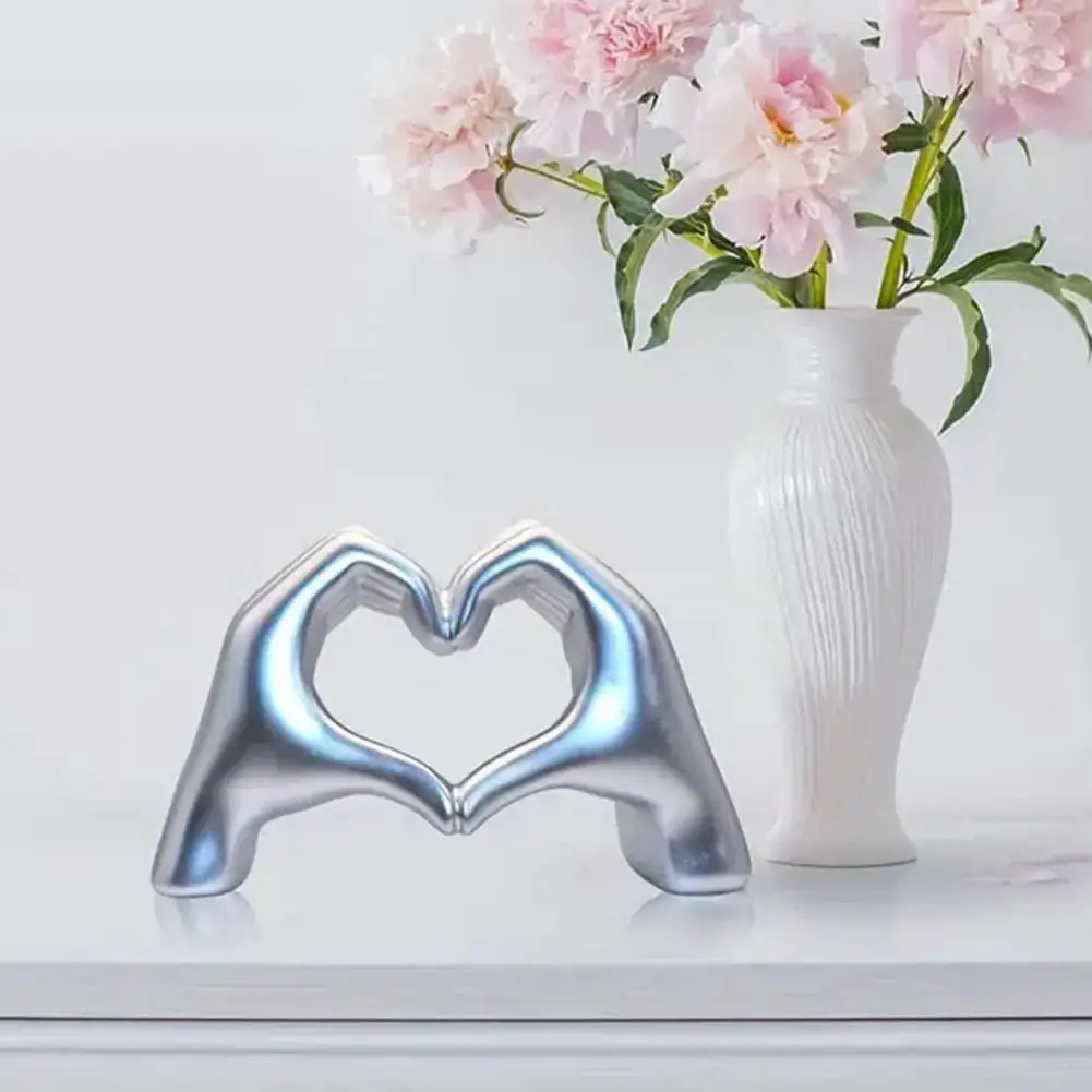 Minimalism Heart Gesture Sculpture Resin Abstract Hand Love Statue Figurine Home Living Room Desktop Decoration Accessories Minimalism Heart Gesture Sculpture Resin Abstract Hand Love Statue Figurine Home Living Room Desktop Decoration Accessories