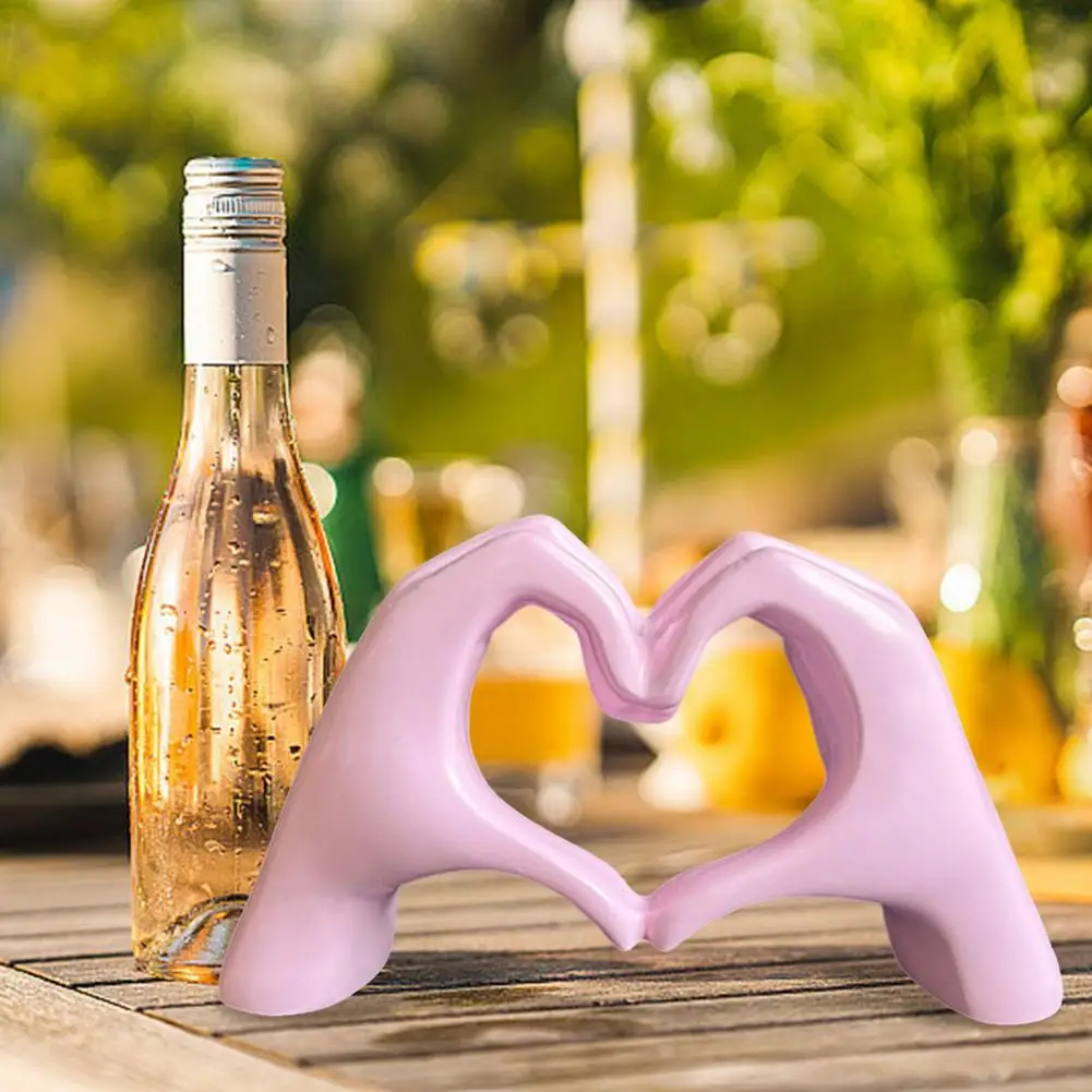 Minimalism Heart Gesture Sculpture Resin Abstract Hand Love Statue Figurine Home Living Room Desktop Decoration Accessories Minimalism Heart Gesture Sculpture Resin Abstract Hand Love Statue Figurine Home Living Room Desktop Decoration Accessories