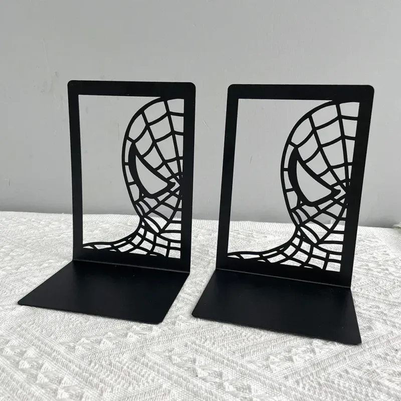 Σετ 2 Βιβλιοστάτες Spider-Man – Μεταλλικοί, Κλασικό Design