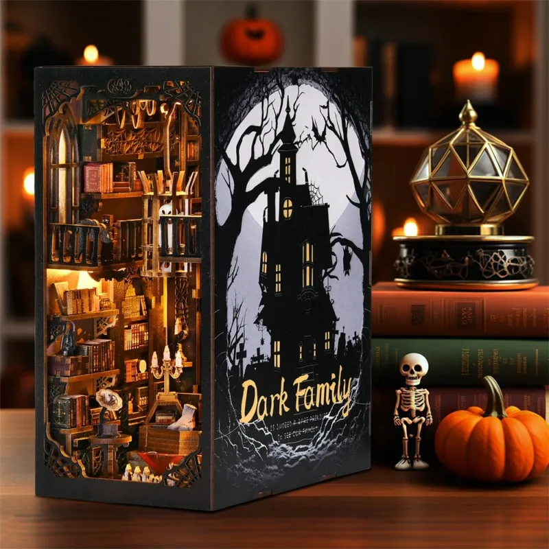 Book Nook Kit "The Addams Family" - Image 5